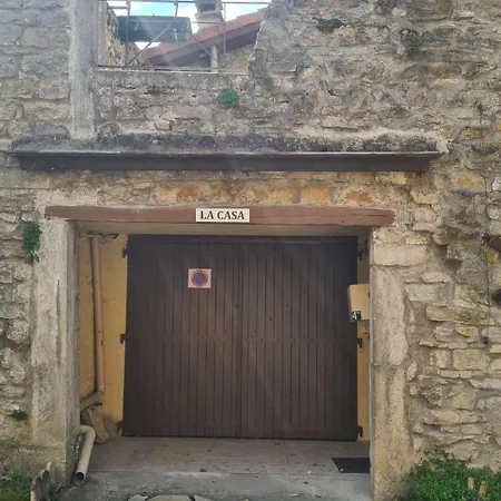 La Casa アパート