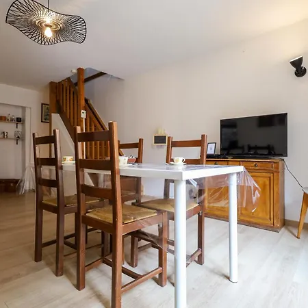 La Casa アパート Saint-Sorlin-en-Bugey