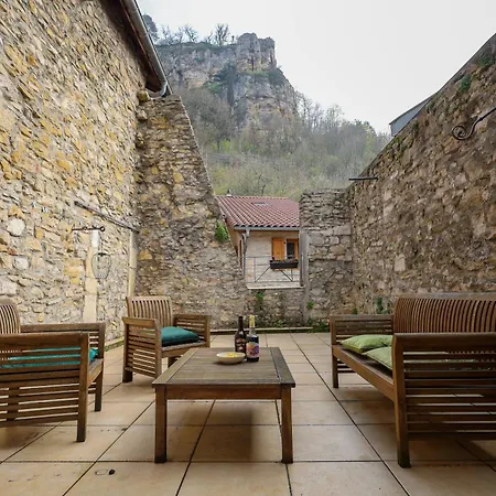 La Casa *